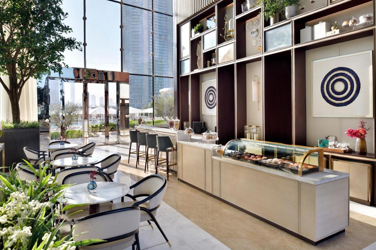 Address Sky View, Downtown Dubai Hotel Exterior foto The Café